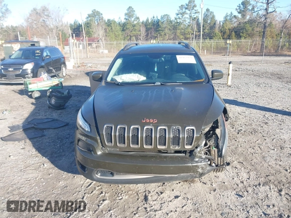 2016 Jeep Cherokee Latitude with VIN 1C4PJMCS4GW279721, listed as a IAAI auction lot 41463929 with 89,205 mi miles. Bid and sale history available at carsss.com. Image 12.