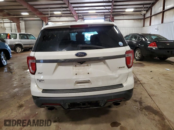 2018 Ford Explorer XLT z VIN 1FM5K8D85JGA53554, wystawiony jako Copart lot #58301995 z przebiegiem 144 621 mil mil oraz Szkoda całkowita • Salvage title. Historia ofert i sprzedaży dostępna na DreamBid. Obrazek 6.
