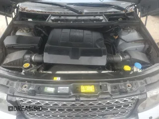 2012 Land Rover Range Rover HSE Lux with VIN SALMF1D44CA384472, listed as a Copart auction lot 60802735 with 130,960 mi miles and Salvage title. Bid and sale history available at DreamBid. Image 12.
