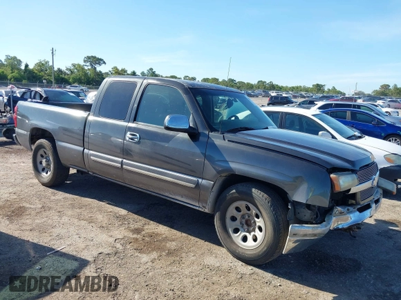 2005 Chevrolet Silverado 1500 LS with VIN 1GCEC19Z45Z212469, listed as a IAAI auction lot 42471142 with 171,228 mi miles and . Bid and sale history available at DreamBid. Image 1.