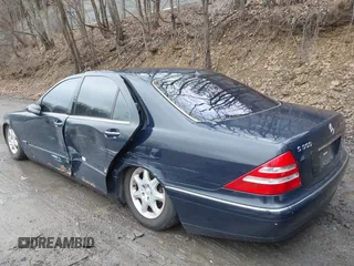 2001 Mercedes-Benz S-Class with VIN WDBNG75J31A212574, listed as a IAAI auction lot 41678906 with 109,716 mi miles. Bid and sale history available at carsss.com. Image 3.
