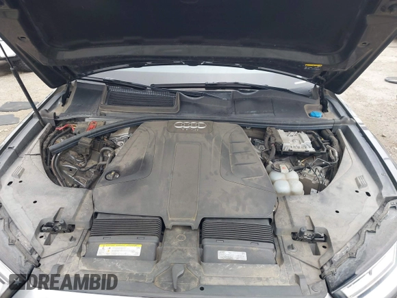2018 Audi Q7 Premium Plus with VIN WA1LHAF70JD054404, listed as a IAAI auction lot 42068480 with 40,273 mi miles and . Bid and sale history available at DreamBid. Image 10.