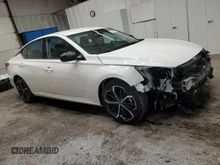 2023 Nissan Altima SR z VIN 1N4BL4CV9PN393319, wystawiony jako Copart lot #60611605 z przebiegiem 47 201 mil mil oraz Czysty tytuł • Clean title. Historia ofert i sprzedaży dostępna na DreamBid. Obrazek 4.