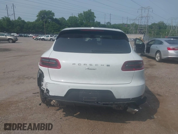 2018 Porsche Macan with VIN WP1AA2A58JLB19260, listed as a IAAI auction lot 42378053 with 111,521 mi miles and . Bid and sale history available at DreamBid. Image 17.