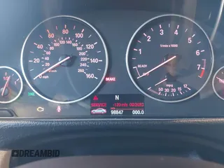 2013 BMW 3 Series 328i xDrive with VIN WBA3B5C56DF596114, listed as a IAAI auction lot 41313136 with 98,847 mi miles. Bid and sale history available at carsss.com. Image 7.