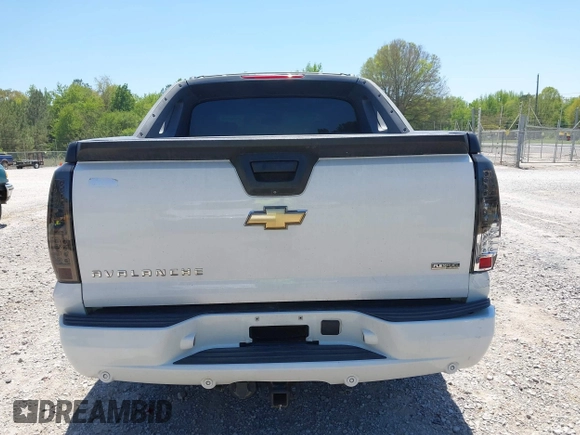 2008 Chevrolet Avalanche 3LT with VIN 3GNEC12088G103407, listed as a IAAI auction lot 42048213 with 195,309 mi miles and . Bid and sale history available at DreamBid. Image 17.