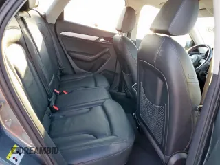 2017 Audi Q3 Premium z VIN WA1BCCFS6HR013962, wystawiony jako Copart lot #49614075 z przebiegiem 91 045 mil mil oraz Szkoda całkowita • Salvage title. Historia ofert i sprzedaży dostępna na DreamBid. Obrazek 10.