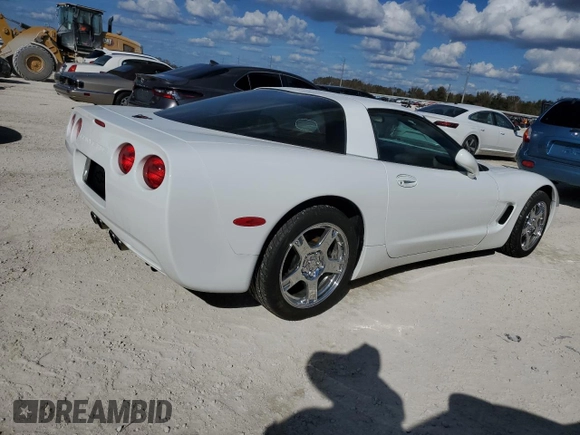 1999 Chevrolet Corvette with VIN 1G1YY22G6X5117332, listed as a Copart auction lot 77683134 with 0 mi miles and Salvage Title. Bid and sale history available at carsss.com. Image 3.