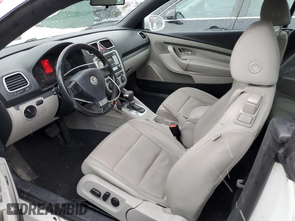 2007 Volkswagen Eos 2.0T with VIN WVWBA71F37V045223, listed as a Copart auction lot 47070825 with 160,406 mi miles and Salvage Title. Bid and sale history available at DreamBid. Image 7.
