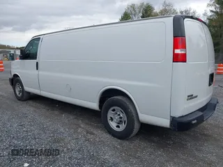 2019 Chevrolet Express Cargo Van with VIN 1GCZGHFG7K1209948, listed as a IAAI auction lot 42038244 with 249,167 mi miles. Bid and sale history available at carsss.com. Image 3.