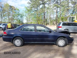 2001 Honda Accord LX with VIN 1HGCG66591A003765, listed as a IAAI auction lot 42049488 with 166,214 mi miles and . Bid and sale history available at DreamBid. Image 13.