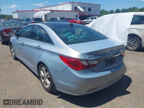 2012 Hyundai Sonata Limited with VIN 5NPEC4AC7CH427020, listed as a IAAI auction lot 39544014 with 114,008 mi miles and . Bid and sale history available at DreamBid. Image 3.