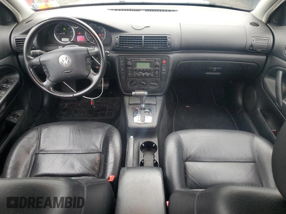 2004 Volkswagen Passat GLS z VIN WVWPD63B34E075688, wystawiony jako Copart lot #56297475 z przebiegiem 135 684 mil mil oraz Szkoda całkowita • Salvage title. Historia ofert i sprzedaży dostępna na DreamBid. Obrazek 8.