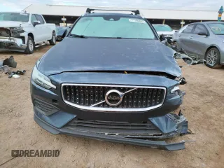 2020 Volvo V60 z VIN YV4102WK6L1034139, wystawiony jako Copart lot #71106432 z przebiegiem Nie podano mil oraz . Historia ofert i sprzedaży dostępna na DreamBid. Obrazek 5.