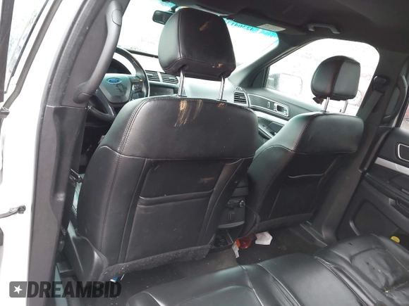 2016 Ford Explorer XLT z VIN 1FM5K8DH9GGC63843, wystawiony jako IAAI lot #42364133 z przebiegiem Nie podano mil oraz . Historia ofert i sprzedaży dostępna na DreamBid. Obrazek 19.