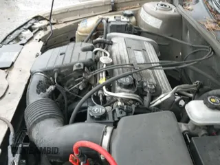 2004 Chevrolet Malibu Classic z VIN 1G1ND52F94M641809, wystawiony jako IAAI lot #41701706 z przebiegiem 236 462 mil mil oraz . Historia ofert i sprzedaży dostępna na DreamBid. Obrazek 13.