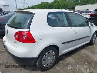 2009 Volkswagen Rabbit S z VIN WVWBB71K99W112155, wystawiony jako IAAI lot #42394254 z przebiegiem 158 219 mil mil oraz . Historia ofert i sprzedaży dostępna na DreamBid. Obrazek 4.