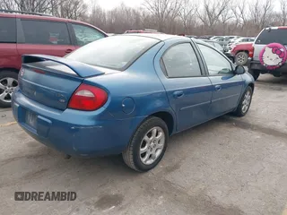 2003 Dodge Neon SXT z VIN 1B3ES56C63D103551, wystawiony jako IAAI lot #41158484 z przebiegiem 175 681 mil mil oraz . Historia ofert i sprzedaży dostępna na DreamBid. Obrazek 4.