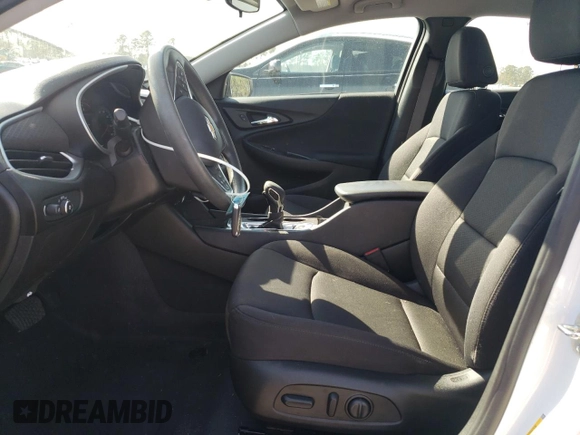 2023 Chevrolet Malibu LS with VIN 1G1ZC5ST3PF199516, listed as a Copart auction lot 50253315 with 30,979 mi miles and Salvage Title. Bid and sale history available at DreamBid. Image 7.