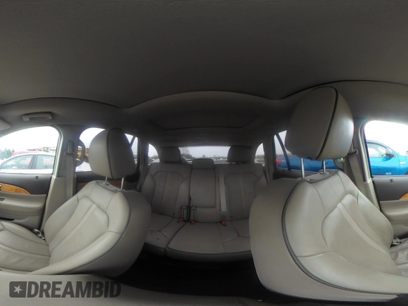 2014 Lincoln MKX with VIN 2LMDJ8JK1EBL02917, listed as a IAAI auction lot 41963678 with Not Provided miles. Bid and sale history available at carsss.com. Image 18.