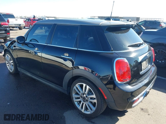 2017 MINI Hardtop 4 Door Cooper S z VIN WMWXU3C56H2D33072, wystawiony jako IAAI lot #41847726 z przebiegiem 81 783 mil mil oraz . Historia ofert i sprzedaży dostępna na DreamBid. Obrazek 3.