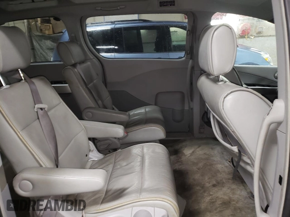 2004 Nissan Quest S z VIN 5N1BV28U14N365952, wystawiony jako Copart lot #48902965 z przebiegiem 131 203 mil mil oraz Szkoda całkowita • Salvage title. Historia ofert i sprzedaży dostępna na DreamBid. Obrazek 11.