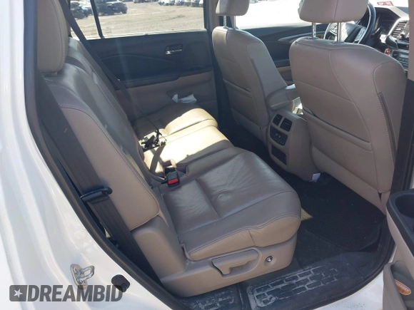 2019 Honda Pilot EX-L with VIN 5FNYF6H51KB052648, listed as a IAAI auction lot 41928269 with 67,878 mi miles and . Bid and sale history available at carsss.com. Image 8.