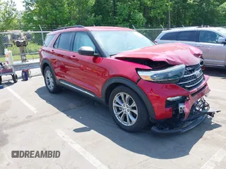 2022 Ford Explorer XLT z VIN 1FMSK7DHXNGC30814, wystawiony jako IAAI lot #42143368 z przebiegiem 39 755 mil mil oraz . Historia ofert i sprzedaży dostępna na DreamBid. Obrazek 1.