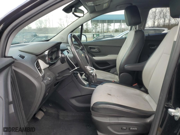 2020 Chevrolet Trax LT with VIN 3GNCJLSB4LL221075, listed as a Copart auction lot 47537535 with 95,036 mi miles and Salvage Title. Bid and sale history available at carsss.com. Image 7.