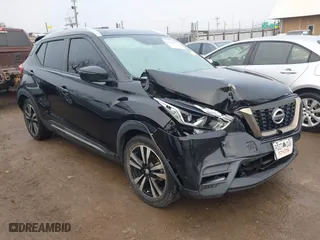 2019 Nissan Kicks S with VIN 3N1CP5CU4KL550153, listed as a IAAI auction lot 41204271 with 129,680 mi miles. Bid and sale history available at carsss.com. Image 1.
