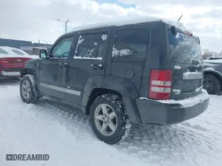 2009 Jeep Liberty Limited with VIN 1J8GN58K29W540097, listed as a IAAI auction lot 41593396 with 136,262 mi miles. Bid and sale history available at carsss.com. Image 3.