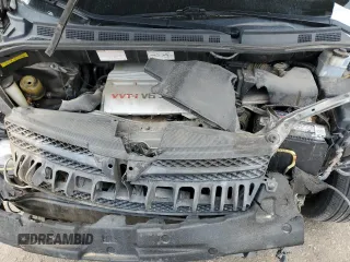 2005 Toyota Sienna XLE with VIN 5TDZA22C35S300451, listed as a Copart auction lot 52035345 with Not provided miles and Salvage title. Bid and sale history available at DreamBid. Image 13.