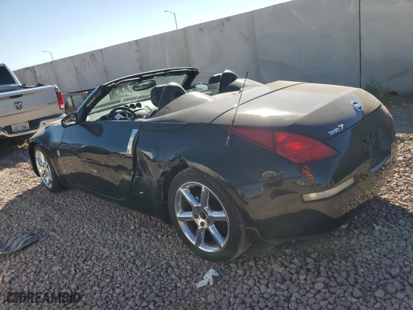 2005 Nissan 350Z Touring with VIN JN1AZ36A85M757601, listed as a Copart auction lot 70701084 with 0 mi miles and Salvage Title. Bid and sale history available at carsss.com. Image 2.