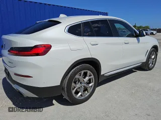 2024 BMW X4 xDrive30i z VIN 5UX33DT09R9W70709, wystawiony jako Copart lot #56997035 z przebiegiem 21 308 mil mil oraz Tytuł czysty. Historia ofert i sprzedaży dostępna na DreamBid. Obrazek 3.