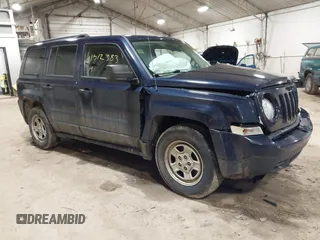2014 Jeep Patriot Sport with VIN 1C4NJPBA1ED553340, listed as a IAAI auction lot 41212383 with 119,819 mi miles. Bid and sale history available at carsss.com. Image 1.