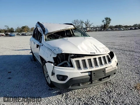 2016 Jeep Compass Latitude with VIN 1C4NJCEA4GD620293, listed as a Copart auction lot 44492715 with 0 mi miles and Salvage Title. Bid and sale history available at carsss.com. Image 11.