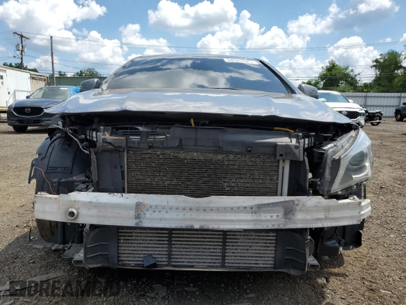 2014 Mercedes-Benz CLA 250 with VIN WDDSJ4EB1EN086751, listed as a Copart auction lot 64943325 with 118,546 mi miles and Salvage title. Bid and sale history available at DreamBid. Image 5.