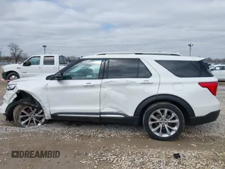 2021 Ford Explorer Platinum with VIN 1FM5K8HC6MGA92897, listed as a IAAI auction lot 41924566 with 27,456 mi miles and . Bid and sale history available at carsss.com. Image 14.