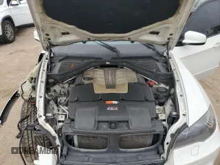 2010 BMW X5 M with VIN 5YMGY0C55ALK25665, listed as a Copart auction lot 82820384 with 118,956 mi miles and Salvage Title. Bid and sale history available at carsss.com. Image 12.