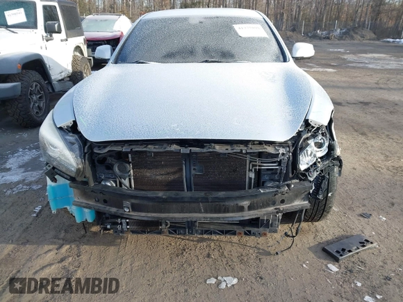 2015 Infiniti Q70 с VIN JN1BY1AR7FM561532, выставлен на аукционе IAAI как лот 41375898 с пробегом 130 565 миль миль и . История ставок и продаж доступна на DreamBid. Изображение 12.