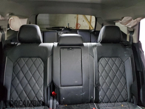 2024 Volkswagen Atlas SEL Premium R-Line с VIN 1V2FR2CA2RC604658, выставлен на аукционе Copart как лот 50166405 с пробегом 15 897 миль миль и Чистый • Clean title. История ставок и продаж доступна на DreamBid. Изображение 10.