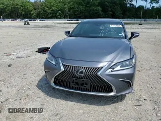 2019 Lexus ES 350 with VIN 58ABZ1B18KU005957, listed as a Copart auction lot 62564004 with 68,418 mi miles and Clean Title. Bid and sale history available at DreamBid. Image 10.