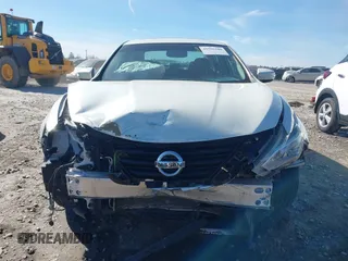 2017 Nissan Altima S with VIN 1N4AL3AP9HC159494, listed as a IAAI auction lot 41596180 with 59,332 mi miles and . Bid and sale history available at DreamBid. Image 12.