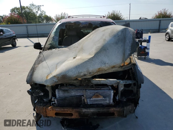 1999 Chrysler Town & Country LXi with VIN 1C4GP64L0XB536320, listed as a Copart auction lot 74194134 with Not Provided miles and Salvage Title. Bid and sale history available at carsss.com. Image 5.