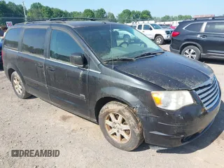 2008 Chrysler Town & Country Touring with VIN 2A8HR54P48R736561, listed as a IAAI auction lot 42562758 with 187,852 mi miles and . Bid and sale history available at DreamBid. Image 1.