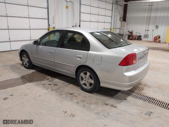 2005 Honda Civic Sdn EX with VIN 2HGES26755H520392, listed as a IAAI auction lot 41959716 with 221,275 mi miles. Bid and sale history available at carsss.com. Image 3.