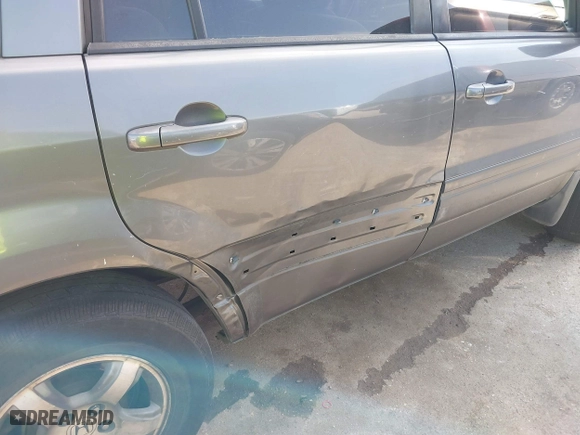 2008 Honda Pilot SE with VIN 5FNYF28328B010912, listed as a IAAI auction lot 41791807 with 247,065 mi miles. Bid and sale history available at carsss.com. Image 6.