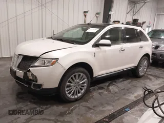 2011 Lincoln MKX with VIN 2LMDJ8JKXBBJ34612, listed as a IAAI auction lot 41775743 with 137,810 mi miles and . Bid and sale history available at DreamBid. Image 18.