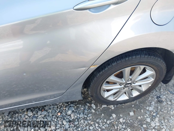 2016 Hyundai Elantra SE with VIN 5NPDH4AE3GH707795, listed as a IAAI auction lot 42572998 with 142,774 mi miles and . Bid and sale history available at DreamBid. Image 19.