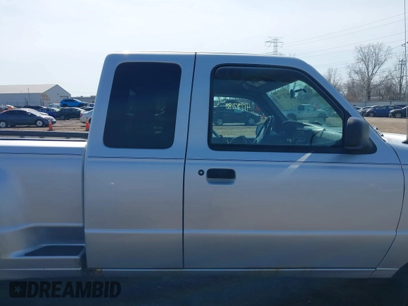 2002 Ford Ranger XL Fleet with VIN 1FTZR45E12PB64098, listed as a IAAI auction lot 41787188 with 151,053 mi miles. Bid and sale history available at carsss.com. Image 14.